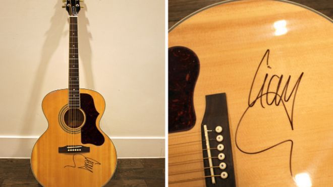 Blind Birmingham Woman’s Liam Gallagher Guitar Stolen